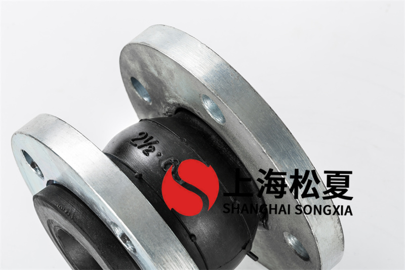 316不銹鋼供水系統(tǒng)橡膠膨脹節(jié)噴漆防銹層有什么用？